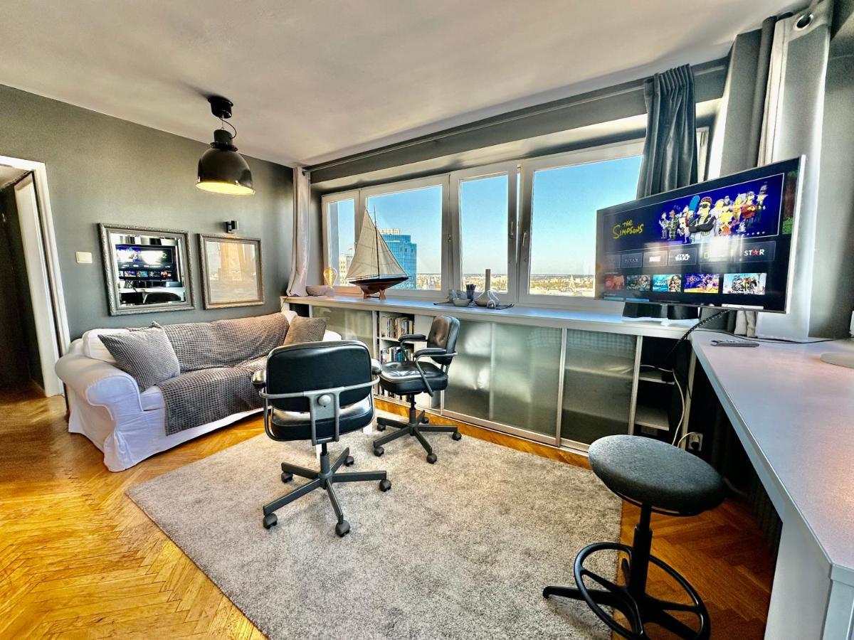 Super Apartament Grey Centrum 2X Metro Fast Wifi 300 Mbs Netflix Appletv Smarttv Spotify Panorama Miasta Βαρσοβία Εξωτερικό φωτογραφία
