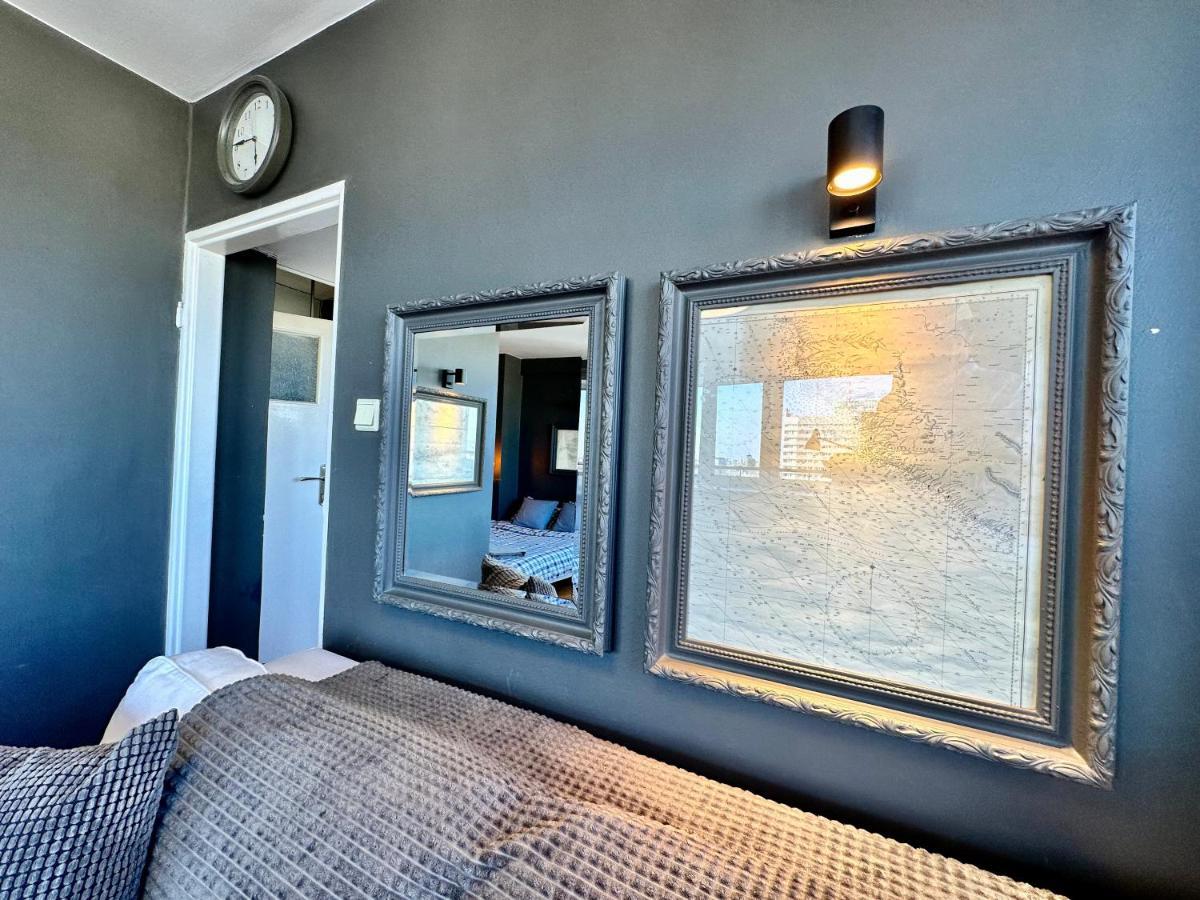 Super Apartament Grey Centrum 2X Metro Fast Wifi 300 Mbs Netflix Appletv Smarttv Spotify Panorama Miasta Βαρσοβία Εξωτερικό φωτογραφία